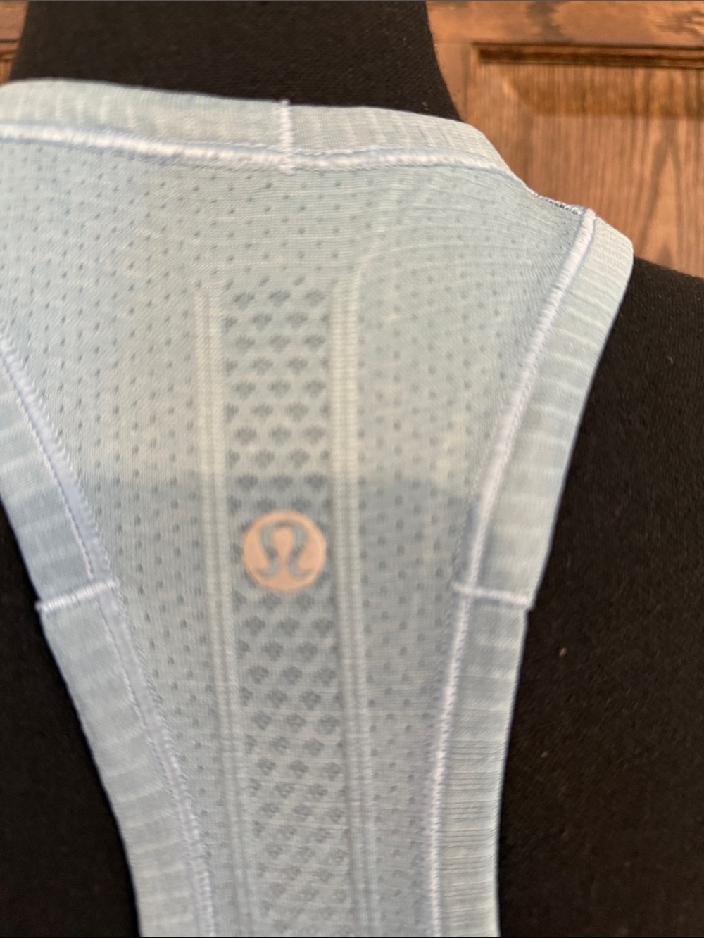 Lululemon Light Blue Swiftly Racerback Tank Top Aloha Size 6 - Picture 3 of 9